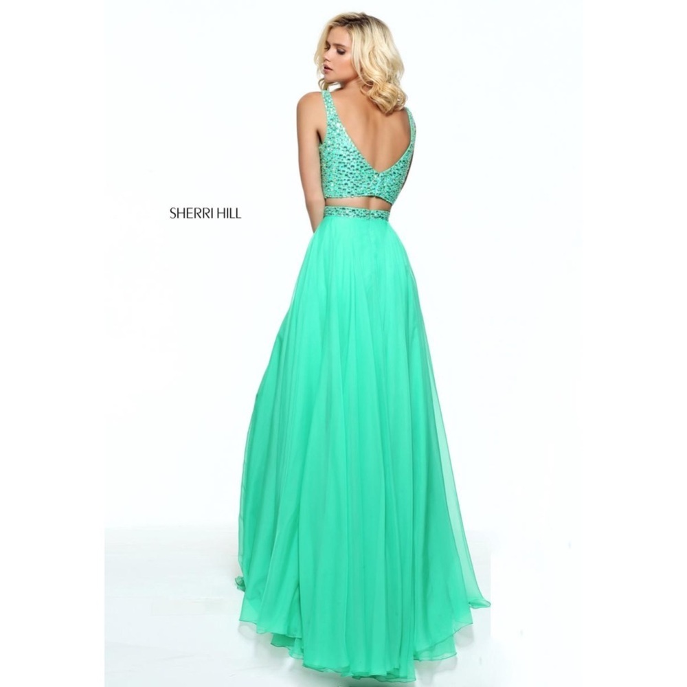 Sherri Hill 51008 Green Rhinestone Embroidered Two Piece Formal Prom Dress Sz 6 - Picture 2 of 13